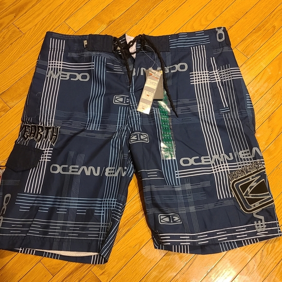 Men's swim trunk - Picture 1 of 2